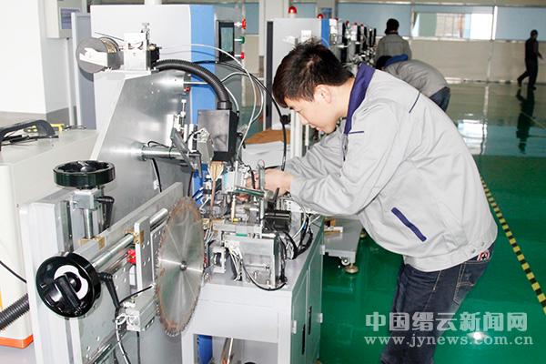 高端拉床,專用機(jī)床,內(nèi)拉床,外拉床,數(shù)控機(jī)床,自動(dòng)化生產(chǎn)線,工業(yè)機(jī)器人,拉床,拉刀,自動(dòng)化