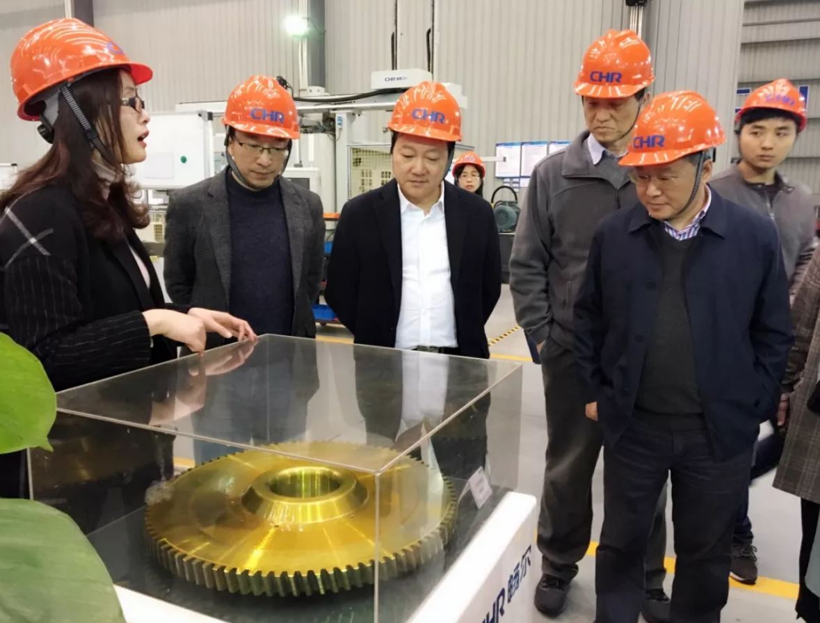 高端拉床,專用機床,內拉床,外拉床,數(shù)控機床,自動化生產(chǎn)線,工業(yè)機器人,拉床,拉刀,自動化