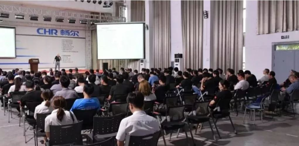 高端拉床,專用機床,內拉床,外拉床,數控機床,自動化生產線,工業(yè)機器人,拉床,拉刀,自動化