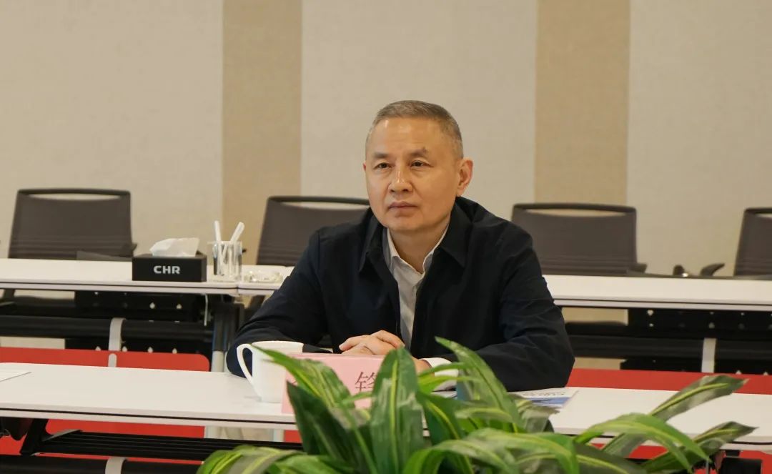 拉床,拉刀,自動(dòng)化,高端拉床,專(zhuān)用機(jī)床,內(nèi)拉床,外拉床,數(shù)控機(jī)床,自動(dòng)化生產(chǎn)線,工業(yè)機(jī)器人