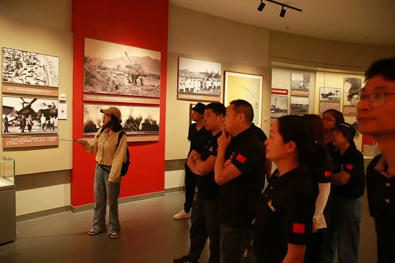 拉床,拉刀,自動化,高端拉床,專用機床,內拉床,外拉床,數控機床,自動化生產線,工業(yè)機器人