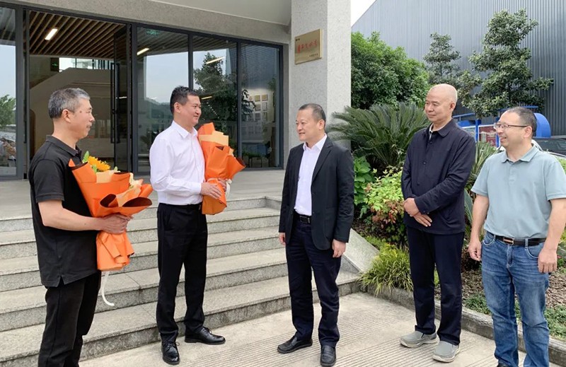 拉床,拉刀,自動化,高端拉床,專用機床,內(nèi)拉床,外拉床,數(shù)控機床,自動化生產(chǎn)線,工業(yè)機器人